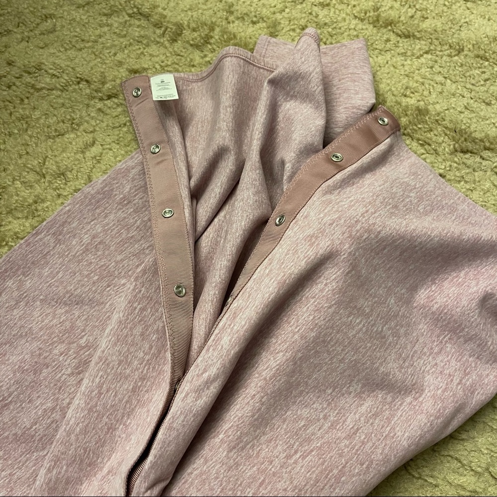BNWT Lululemon Vinyasa Scarf *Rulu - Picture 3 of 8